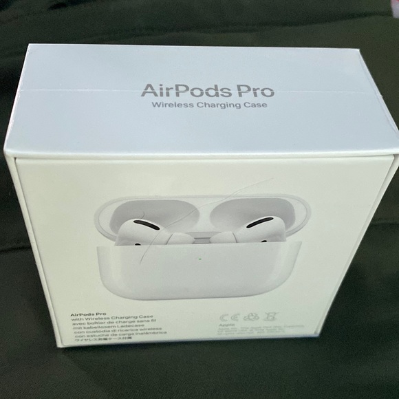 Apple Other - AirPods PRO with Wireless Charging Case